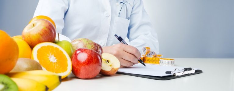 Consult The Best Dietitian For Weight Loss In Delhi