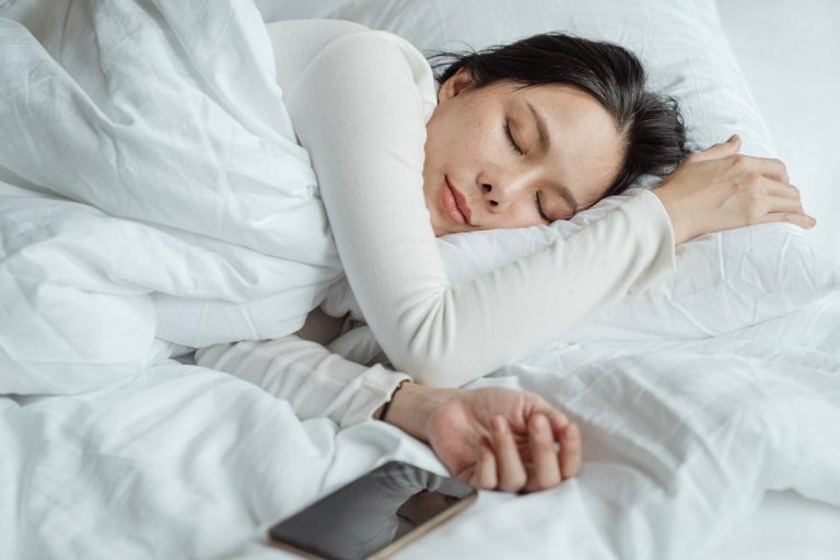 Experts’ Tips on buying the best mattress for sleeping disorders
