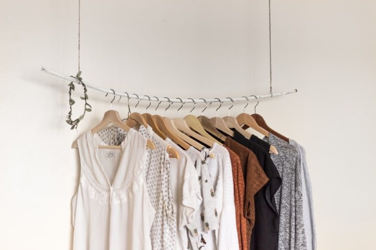 Five Reasons Why Women’s Tops May Be the Perfect Wardrobe Staple for Your Summer Season